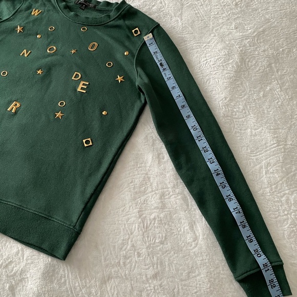 Gold letters WONDER Green Sweatshirt - Picture 5 of 9